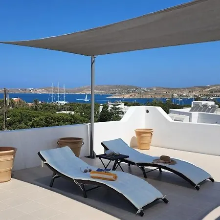Apartment With Sea View *